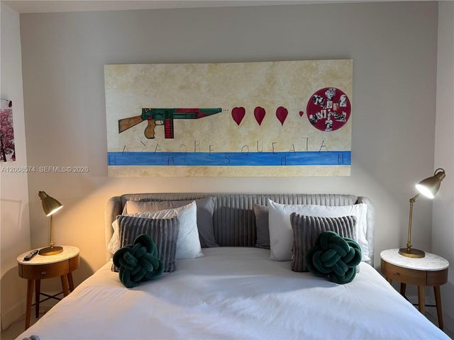 1300 Brickell Bay Dr 807, Miami, FL 33131