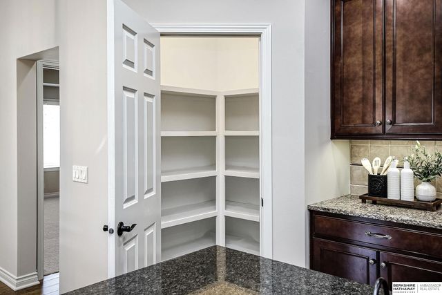 1514 S 198th Avenue, Omaha, NE 68130