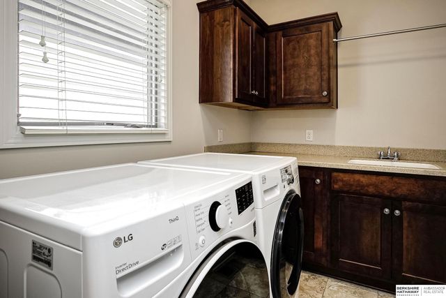 1514 S 198th Avenue, Omaha, NE 68130