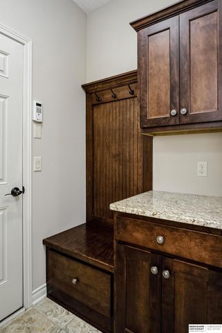 1514 S 198th Avenue, Omaha, NE 68130