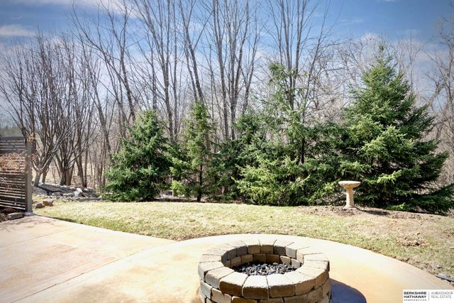 1514 S 198th Avenue, Omaha, NE 68130