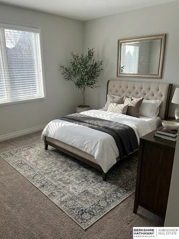 1514 S 198th Avenue, Omaha, NE 68130