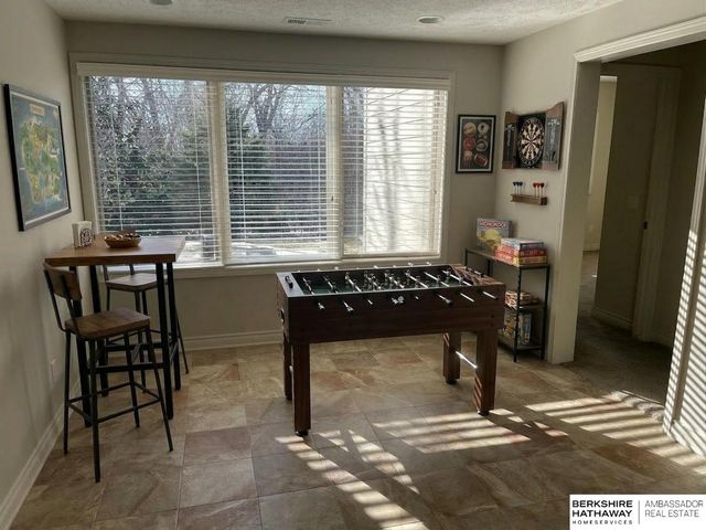 1514 S 198th Avenue, Omaha, NE 68130