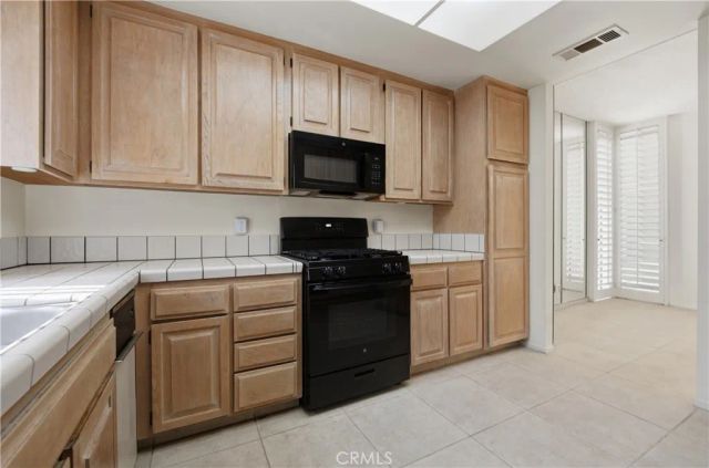 1470 E Andreas Road, Palm Springs, CA 92262