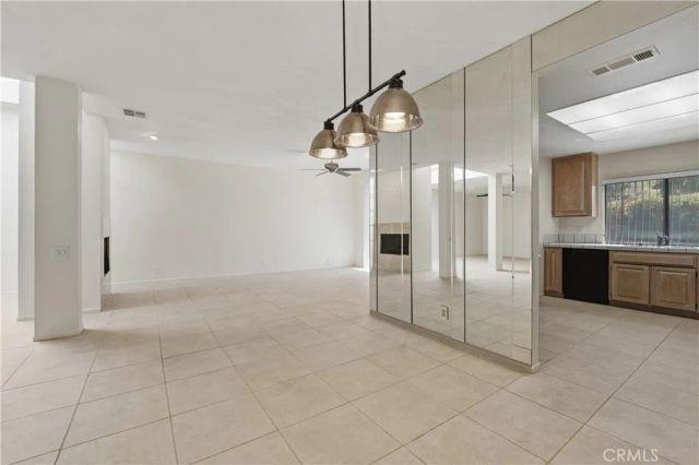 1470 E Andreas Road, Palm Springs, CA 92262