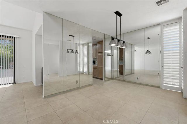 1470 E Andreas Road, Palm Springs, CA 92262