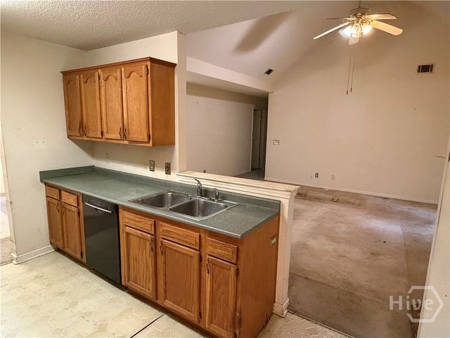 126 Rose Dhu Way, Savannah, GA 31419