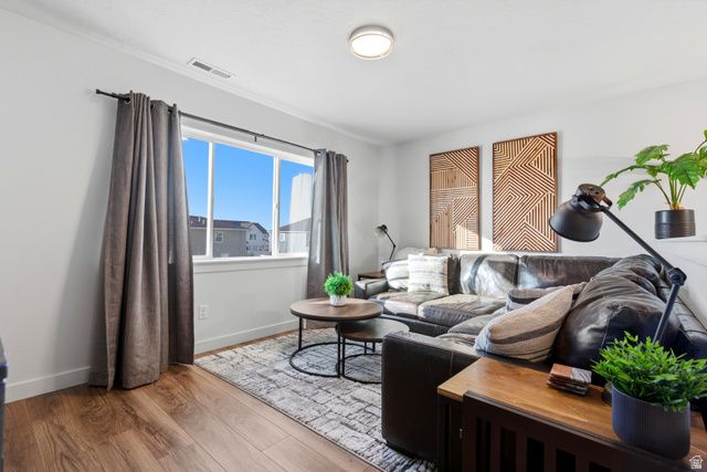 2131 S 1825 W, Woods Cross, UT 84087