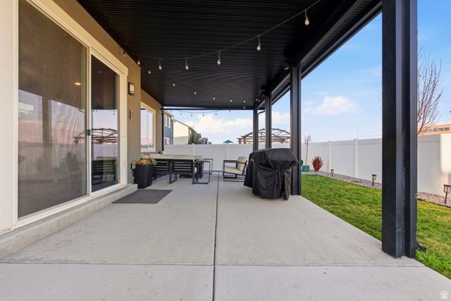 2131 S 1825 W, Woods Cross, UT 84087