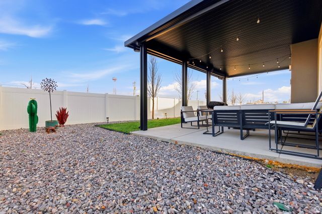 2131 S 1825 W, Woods Cross, UT 84087