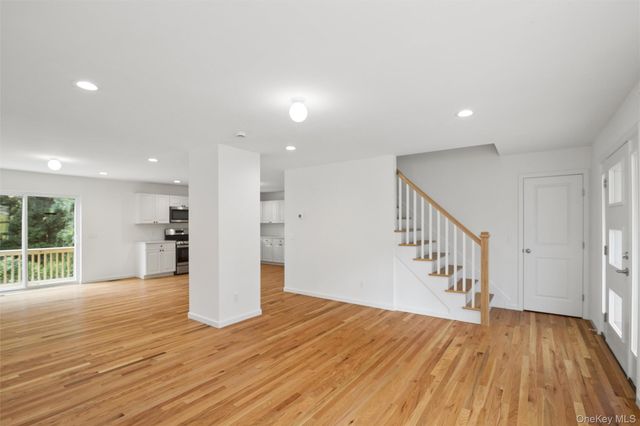 65 Ozark Street, Ronkonkoma, NY 11720