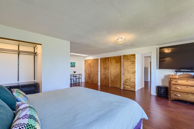 711 W Gordon Terrace 701, Chicago, IL 60613