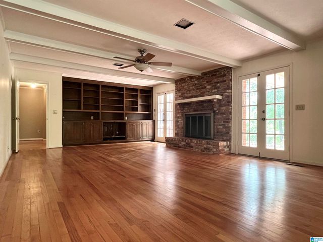 8 ROBINWOOD LANE, Anniston, AL 36207