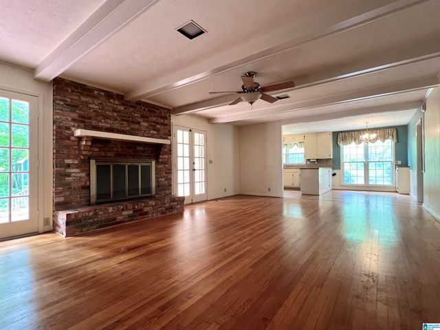 8 ROBINWOOD LANE, Anniston, AL 36207