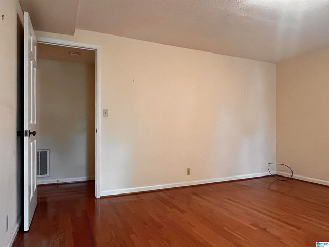 8 ROBINWOOD LANE, Anniston, AL 36207