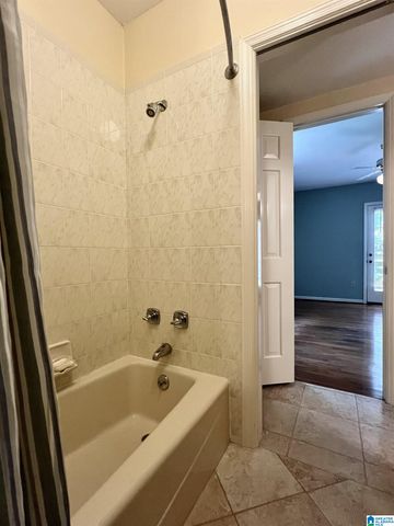 8 ROBINWOOD LANE, Anniston, AL 36207