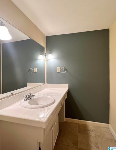 8 ROBINWOOD LANE, Anniston, AL 36207