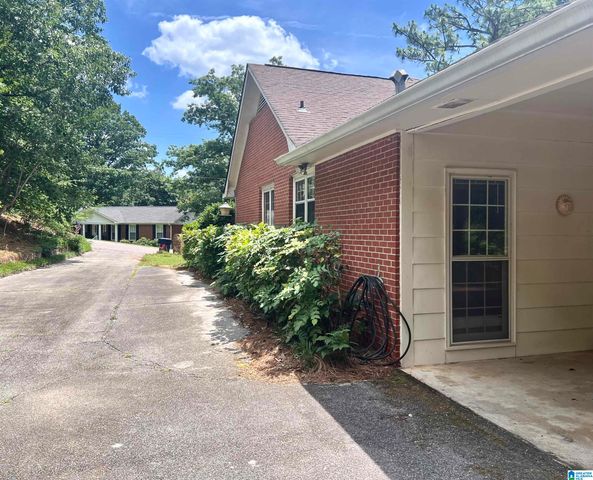 8 ROBINWOOD LANE, Anniston, AL 36207