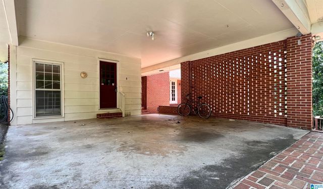 8 ROBINWOOD LANE, Anniston, AL 36207