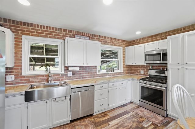 5450 Lawrence Road, Cincinnati, OH 45248