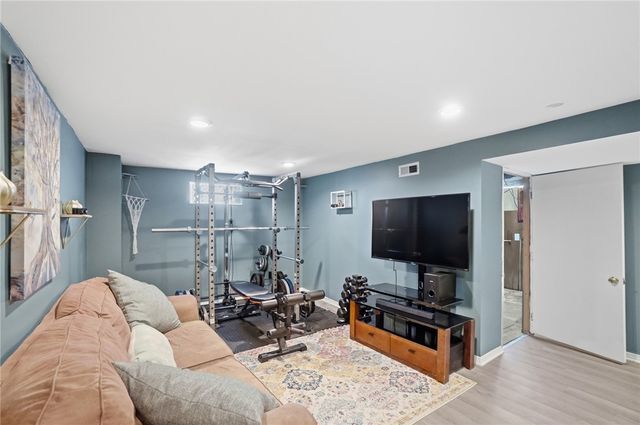 5450 Lawrence Road, Cincinnati, OH 45248