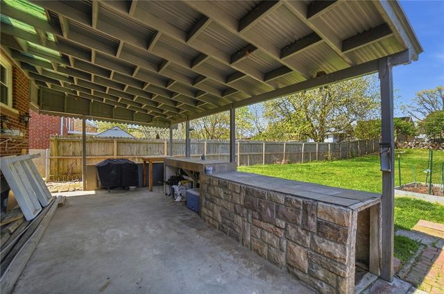 5450 Lawrence Road, Cincinnati, OH 45248