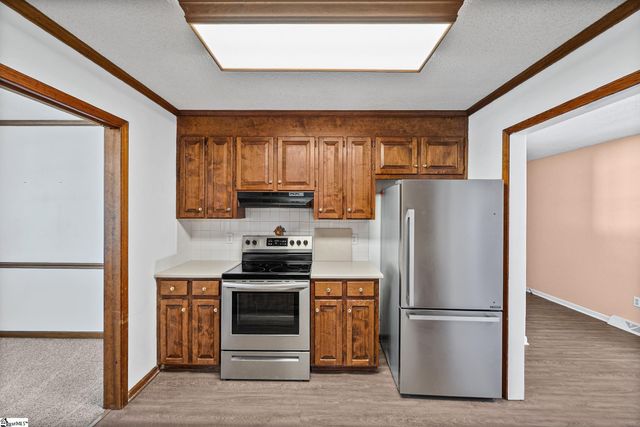 1118 Devenger Road, Greer, SC 29650