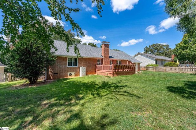 1118 Devenger Road, Greer, SC 29650