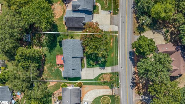 1118 Devenger Road, Greer, SC 29650