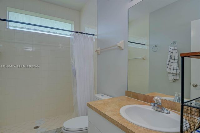 1050 Hancock Creek South Blvd 203 203, Cape Coral, FL 33909