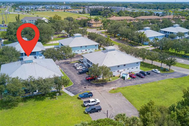 1050 Hancock Creek South Blvd 203 203, Cape Coral, FL 33909