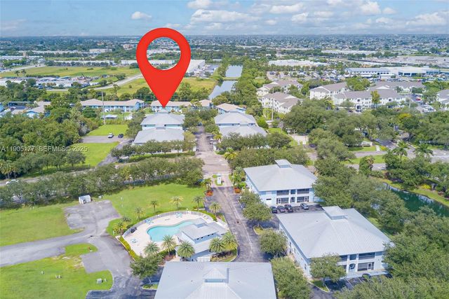 1050 Hancock Creek South Blvd 203 203, Cape Coral, FL 33909