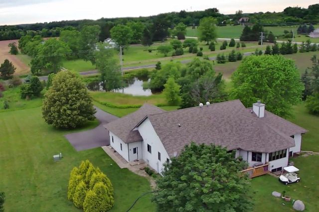 3107 67th DRIVE, Union Grove, WI 53182