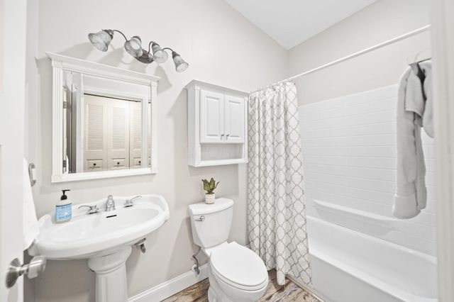 1004 Swanton Court, Westerville, OH 43081