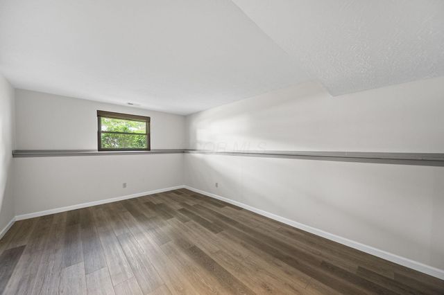 1004 Swanton Court, Westerville, OH 43081