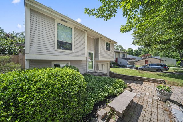 1004 Swanton Court, Westerville, OH 43081