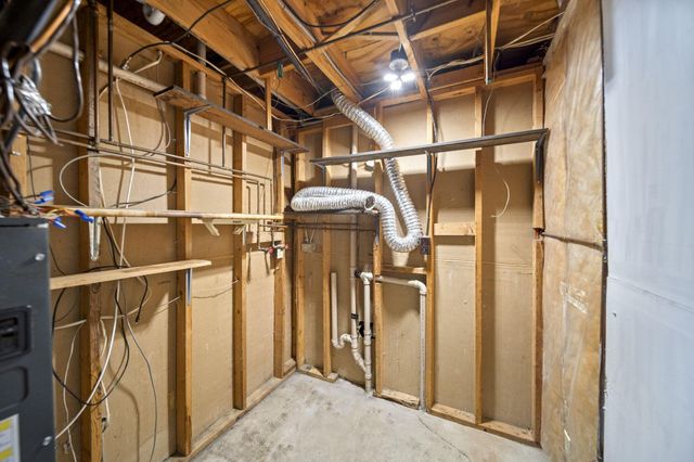 1004 Swanton Court, Westerville, OH 43081