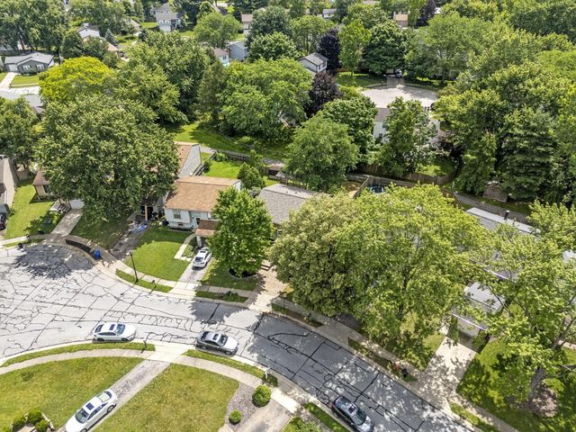1004 Swanton Court, Westerville, OH 43081