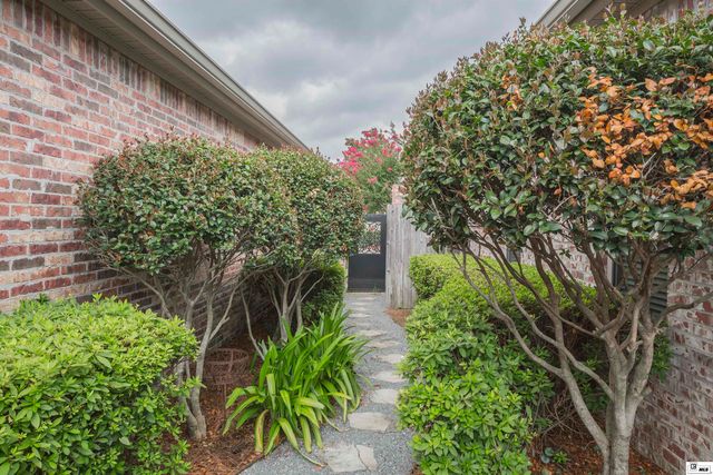 2113 BIENVILLE DRIVE, Monroe, LA 71201