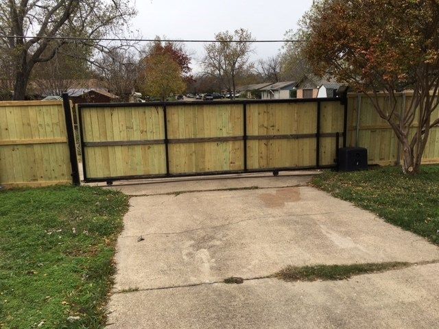 709 Shadybrook Lane, Seagoville, TX 75159