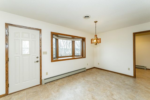 4400 Manor View Drive NW, Rochester, MN 55901