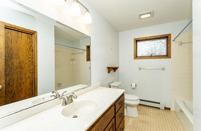 4400 Manor View Drive NW, Rochester, MN 55901