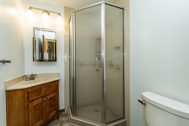 4400 Manor View Drive NW, Rochester, MN 55901