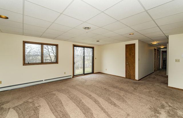 4400 Manor View Drive NW, Rochester, MN 55901