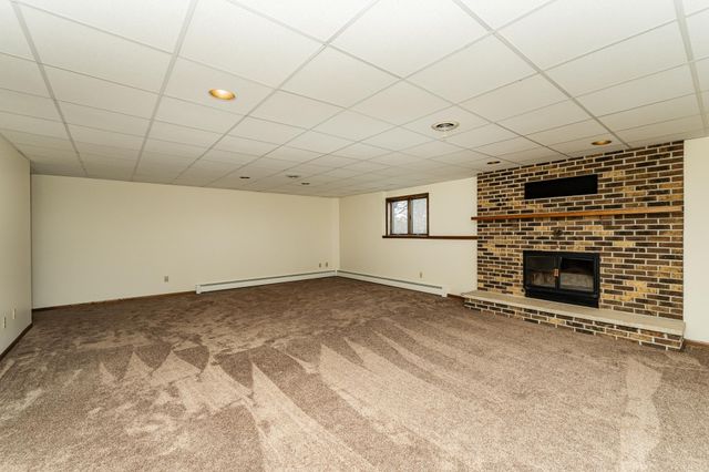 4400 Manor View Drive NW, Rochester, MN 55901