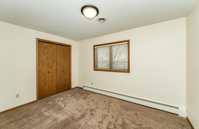 4400 Manor View Drive NW, Rochester, MN 55901