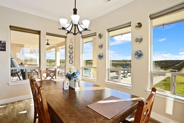 10393 Bradbury Rd, Ballico, CA 95303