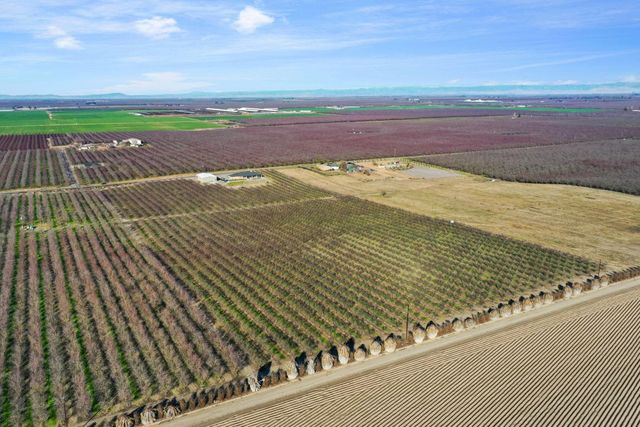 10393 Bradbury Rd, Ballico, CA 95303