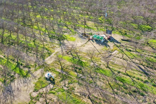 10393 Bradbury Rd, Ballico, CA 95303