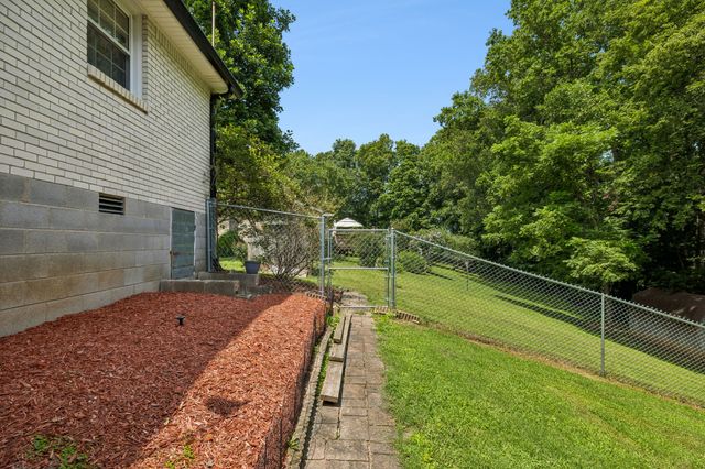 1104 Morriswood Dr, Joelton, TN 37080